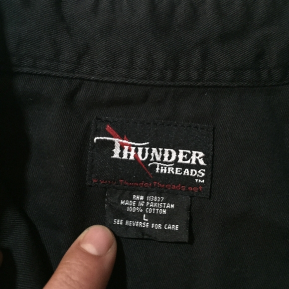 Cut Off Collared Top - Picture 3 of 4